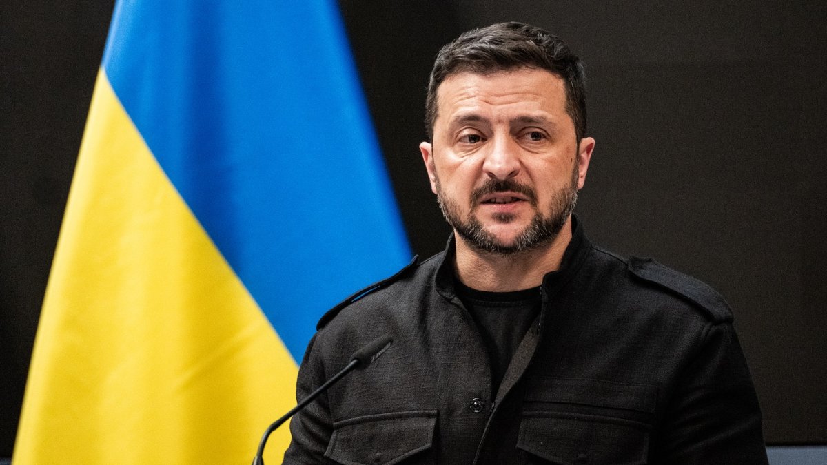 Volodymyr Zelenskyj s premiérem Petrem Fialou