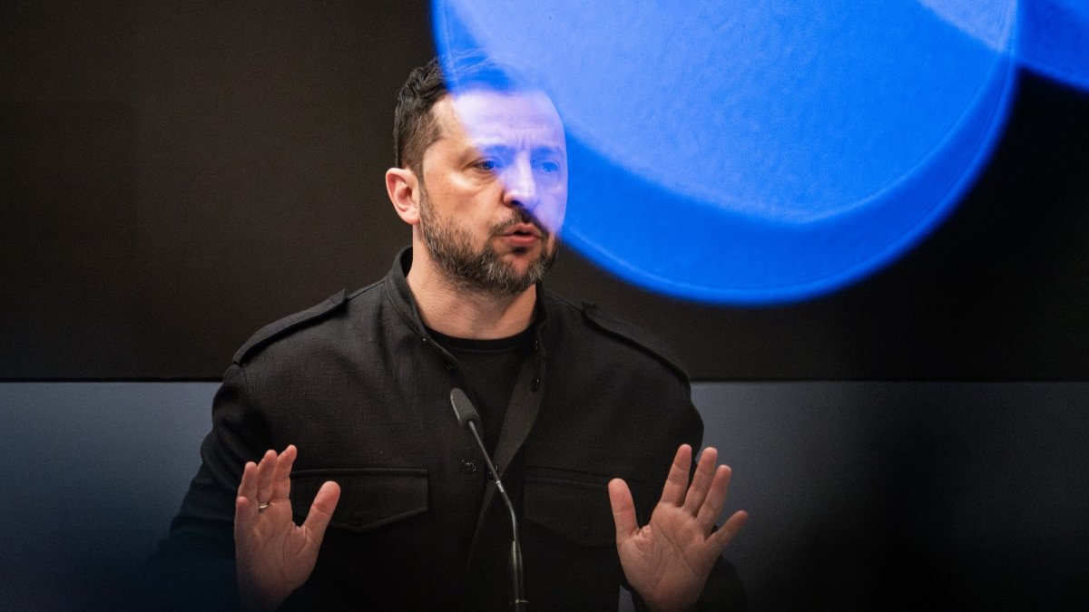 Volodymyr Zelenskyj s premiérem Petrem Fialou