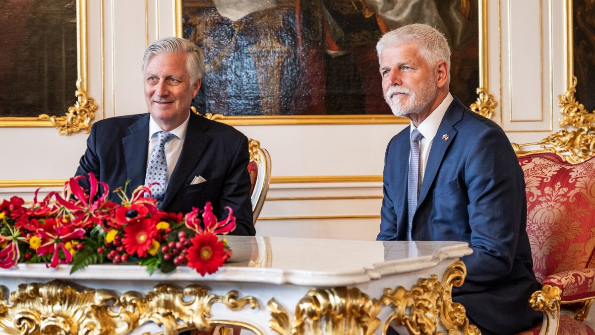 Belgický král Filip navštívil Česko, sešel se s prezidentem Petrem Pavlem.