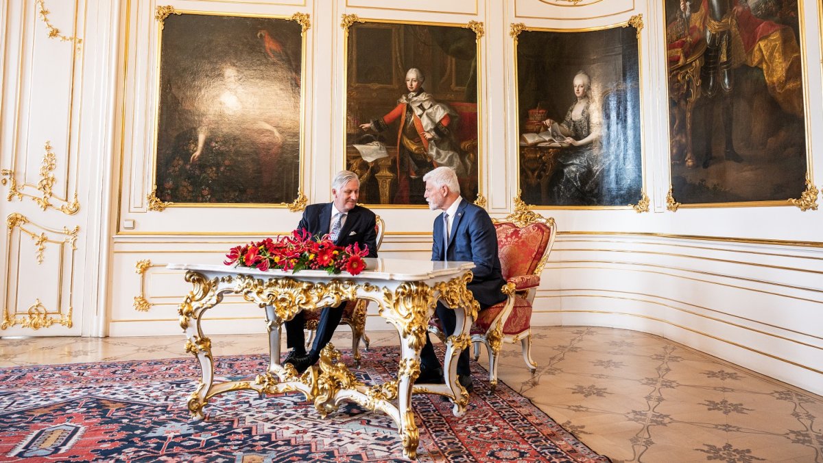 Belgický král Filip navštívil Česko, sešel se s prezidentem Petrem Pavlem.