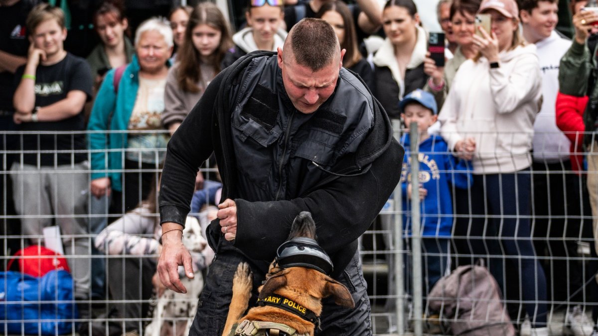 Armáda představila na pražské náplavce svoji techniku 