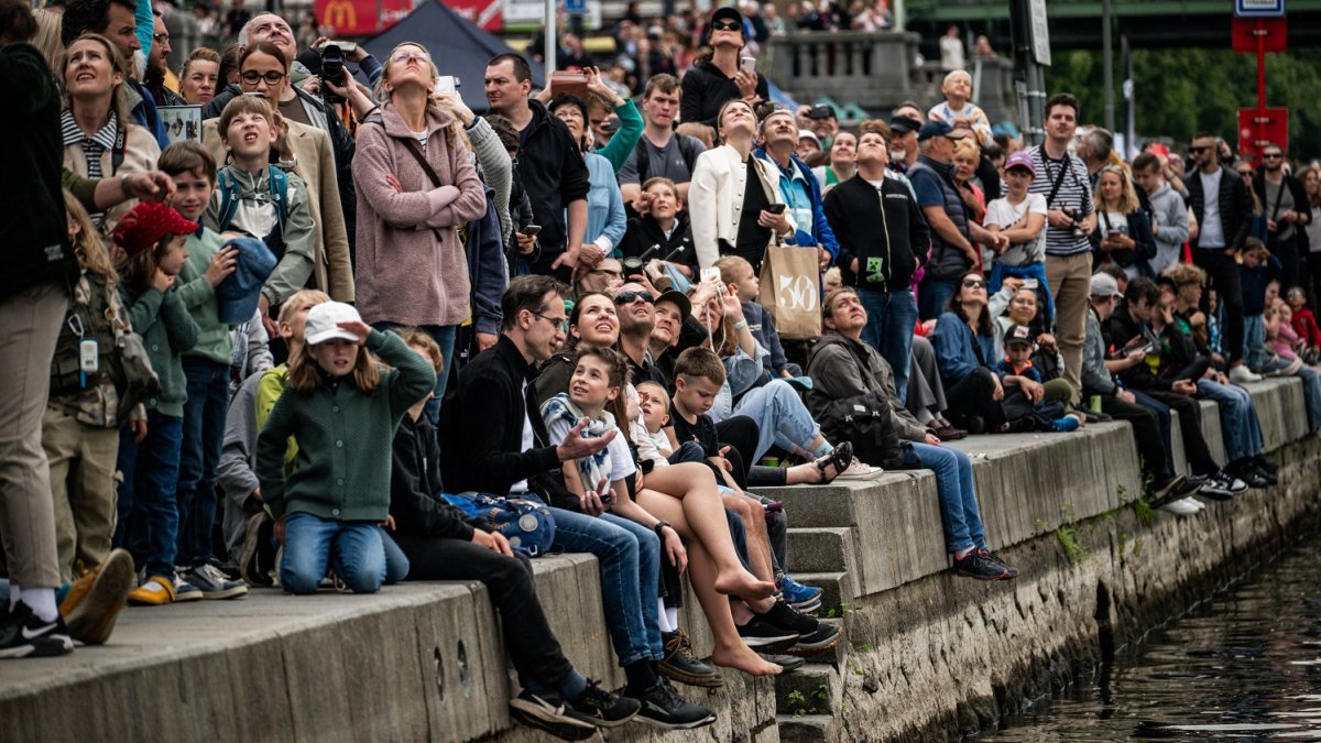Armáda představila na pražské náplavce svoji techniku 