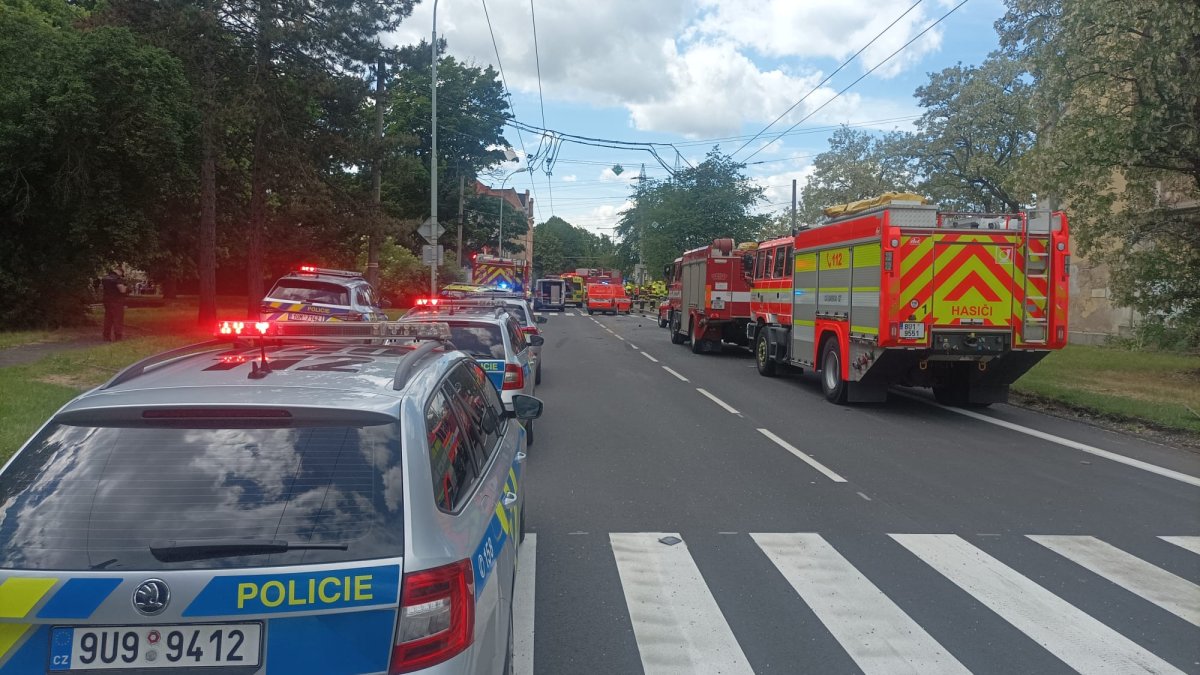Zdrogovaný řidič kamionu sestřelil v Ústí nad Labem autobus