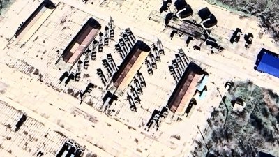 Kapustin Yar, snímky mobilních raketových systémů pro odpalování balistických raket