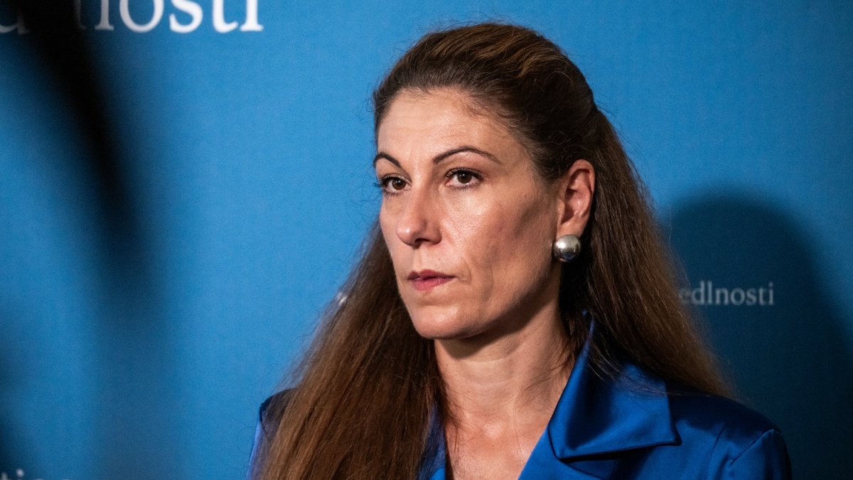 Eva Decroix vystřídala Pavla Blažka v čele ministerstva spravedlnosti. (10.6.2025)