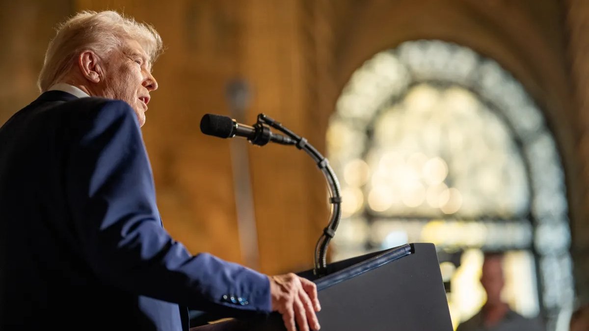 Prezident Trump v Mar-a-Lago.