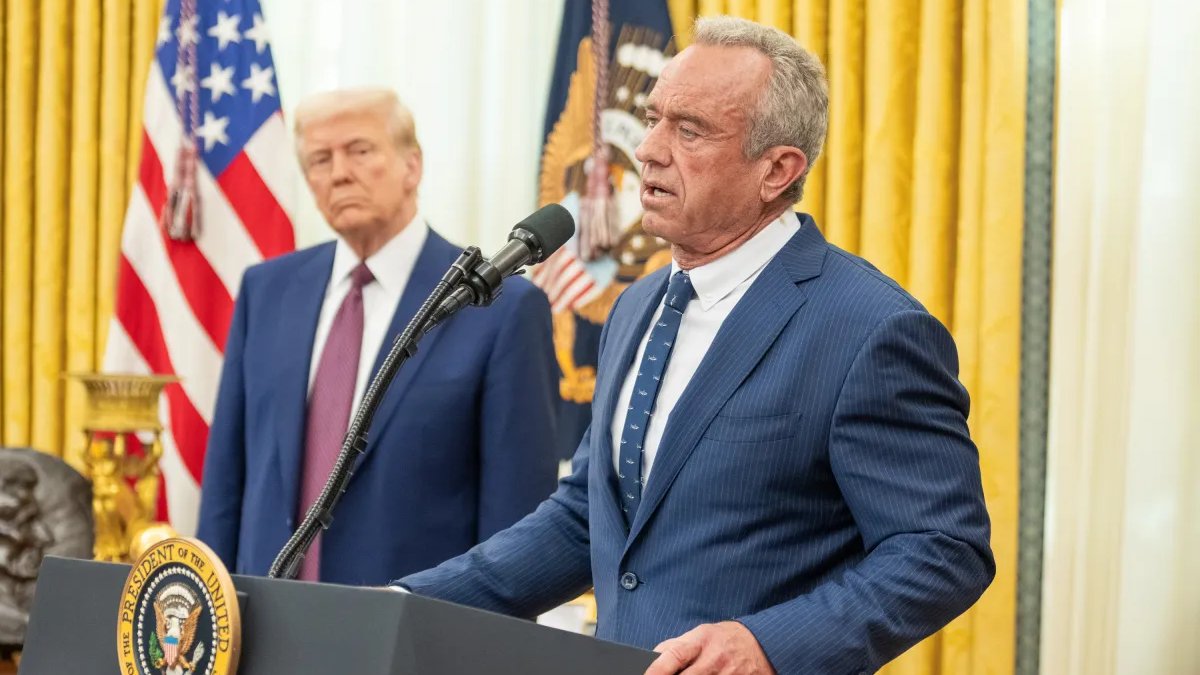 Ministr zdravotnictví a sociálních věcí Robert F. Kennedy Jr.