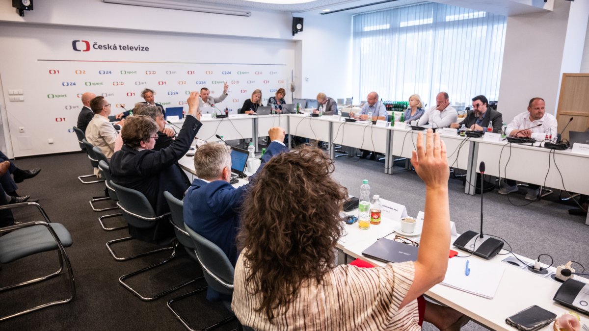 Rada ČT podruhé volí nového generálního ředitele televize. (25.6.2025)