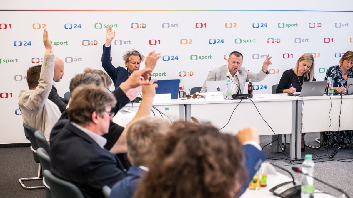 Rada ČT podruhé volí nového generálního ředitele televize. (25.6.2025)