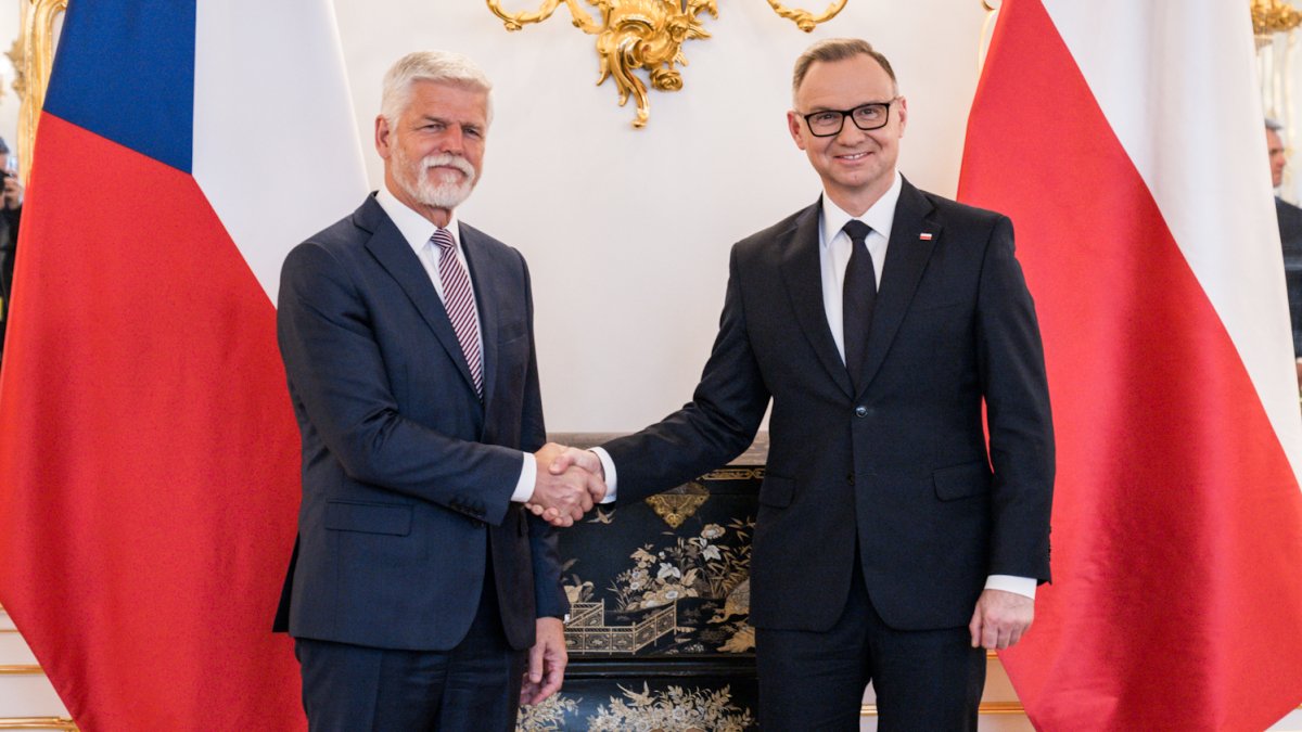 Do Prahy přijel končící polský prezident Andrzej Duda. (7.7.2025)