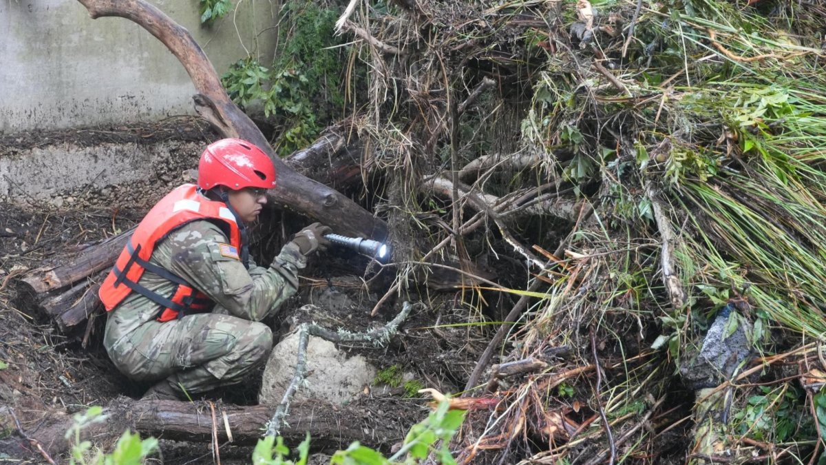 Ničivé povodně v Texasu už mají přes sto obětí. 