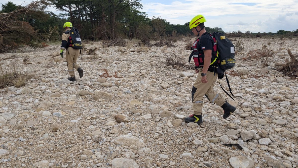 Čeští hasiči zasahují v oblasti zasažené katastrofálními povodněmi v Texasu