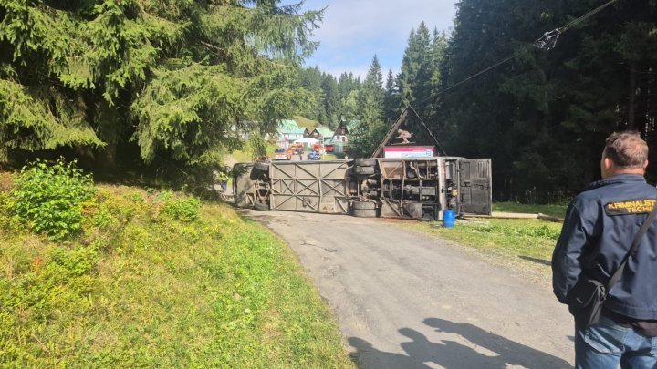 Na Frýdecko-Místecku došlo k vážné nehodě autobusu. (8.9.2025)