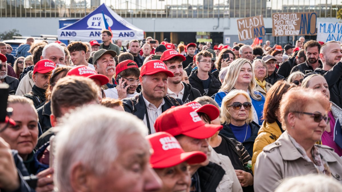 Hnutí ANO pokračovalo ve volební kampani v Praze. (30.9.2025)