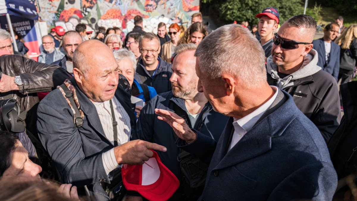 Hnutí ANO pokračovalo ve volební kampani v Praze. (30.9.2025)