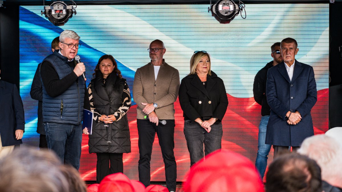 Hnutí ANO pokračovalo ve volební kampani v Praze. (30.9.2025)