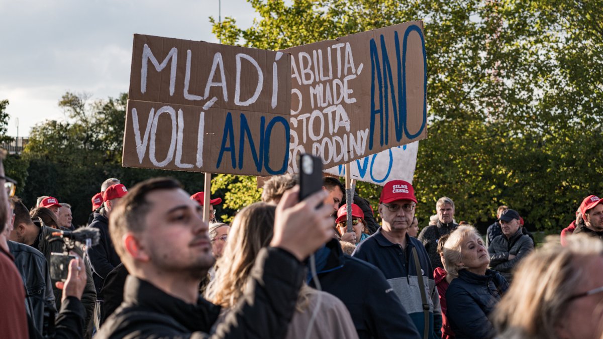 Hnutí ANO pokračovalo ve volební kampani v Praze. (30.9.2025)