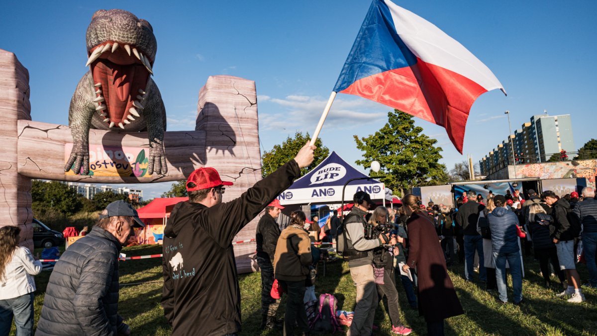 Hnutí ANO pokračovalo ve volební kampani v Praze. (30.9.2025)