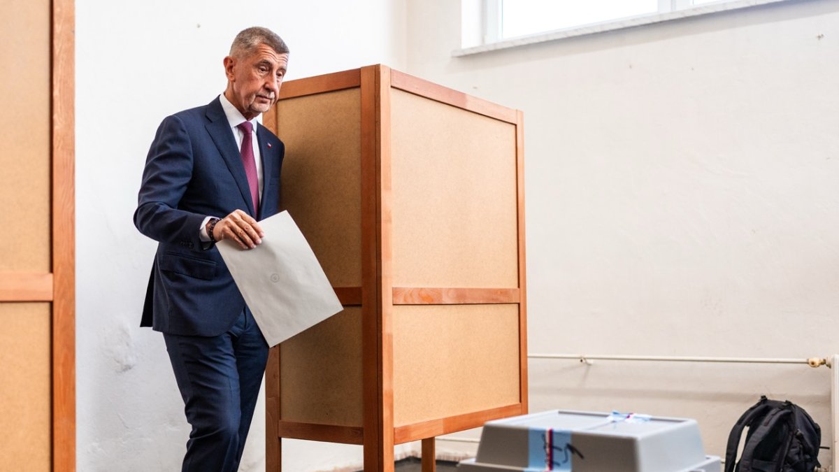 Andrej Babiš odevzdal hlas ve sněmovních volbách. (3.10.2025)