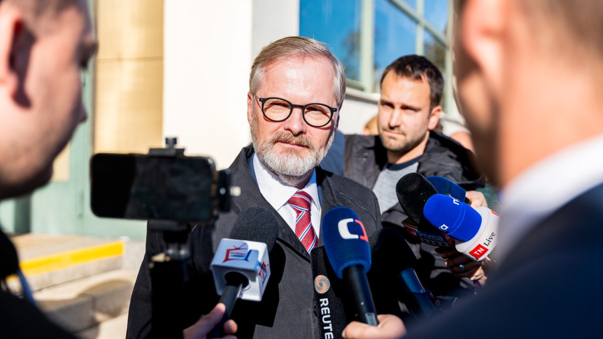 Petr Fiala v Brně odvolil ve sněmovních volbách. (3.10.2025)