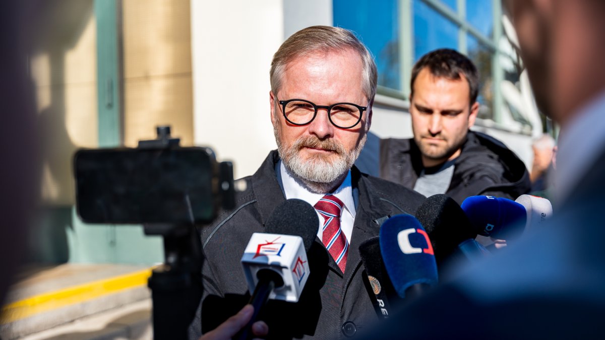 Petr Fiala v Brně odvolil ve sněmovních volbách. (3.10.2025)