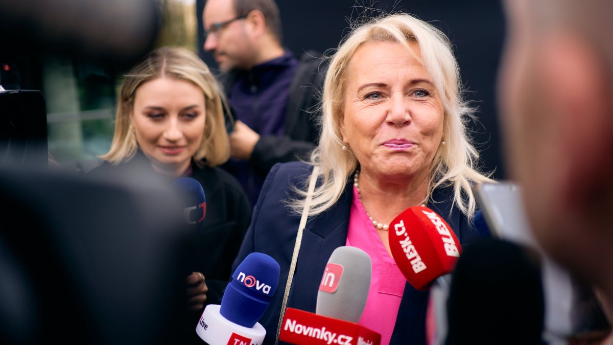 Politici hnutí ANO dorazili do volebního štábu. (4.10.2025)