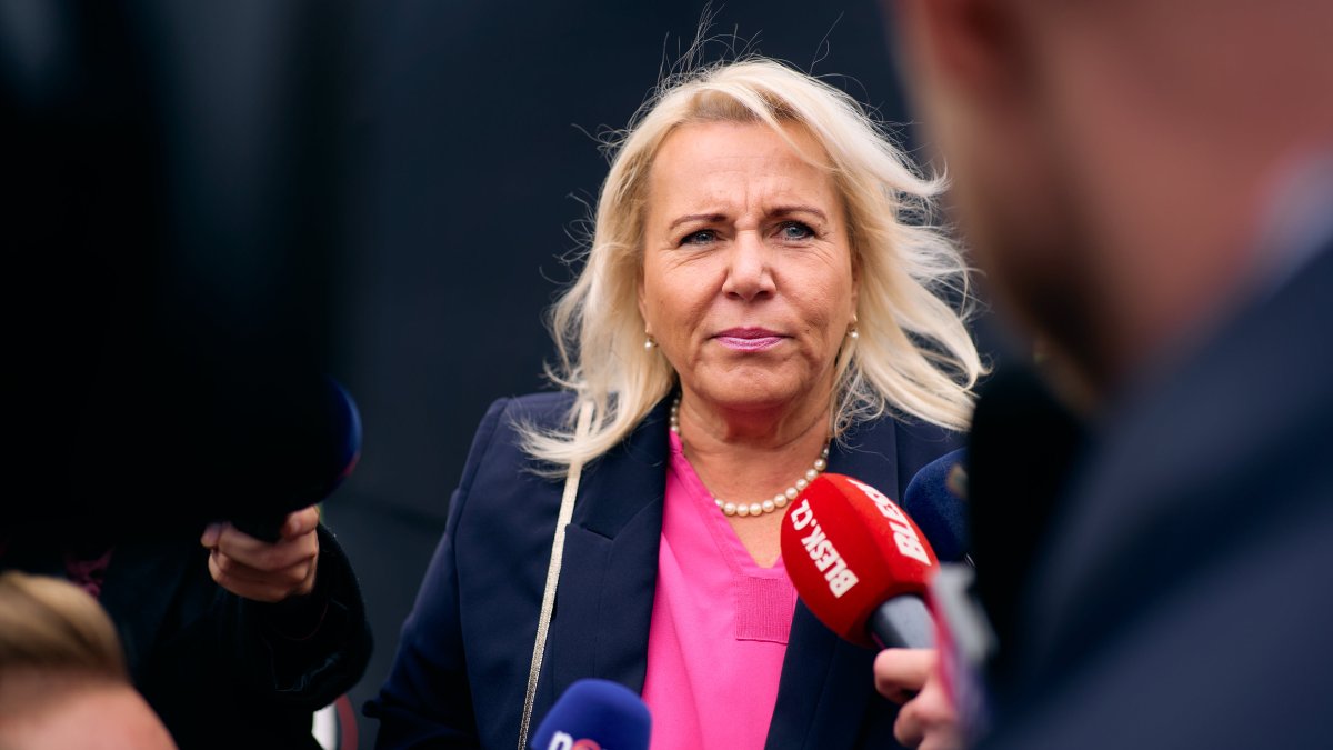 Politici hnutí ANO dorazili do volebního štábu. (4.10.2025)