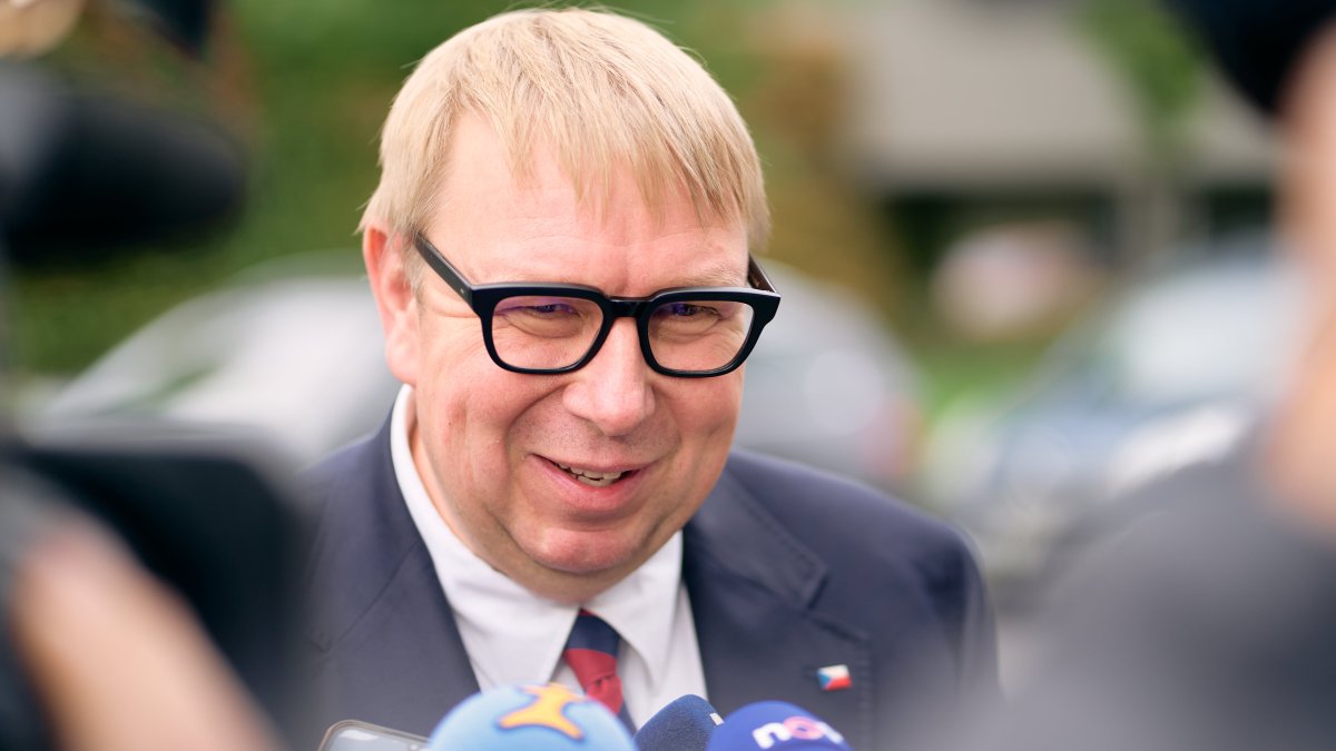 Politici hnutí ANO dorazili do volebního štábu. (4.10.2025)