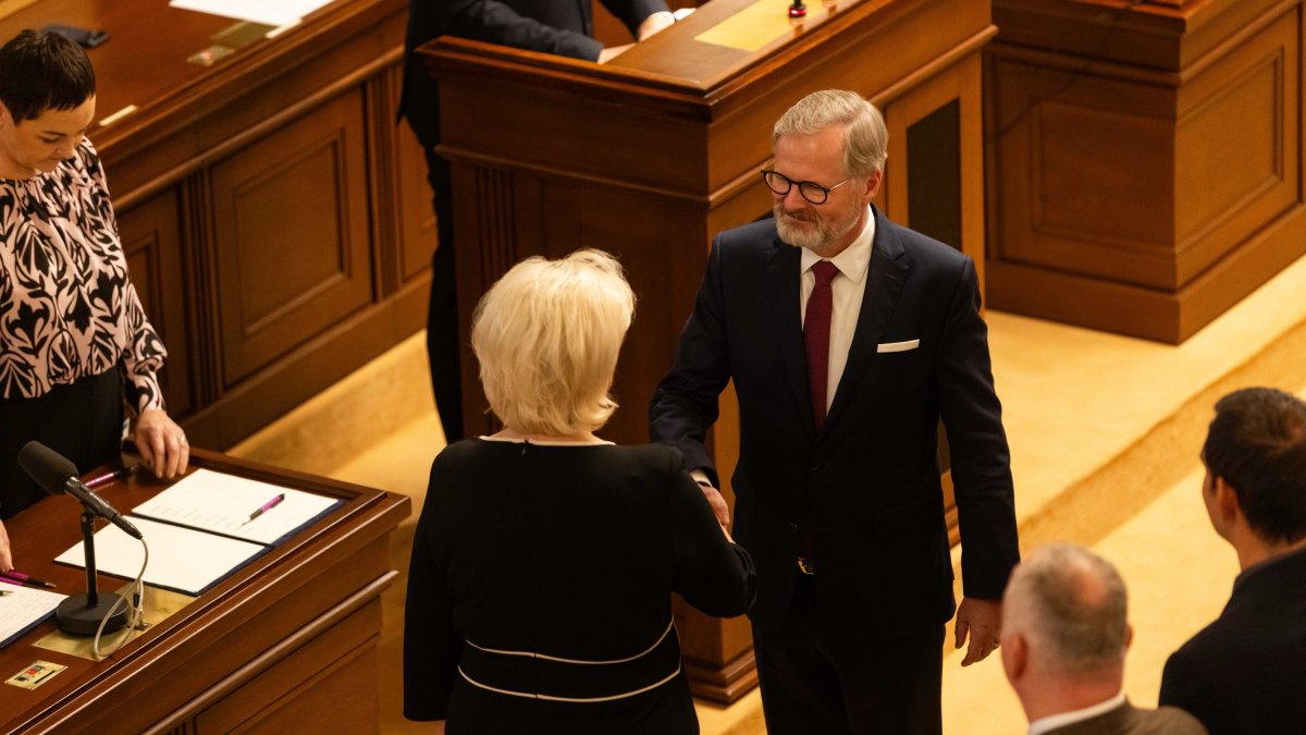 Politici se sešli na ustavující schůzi Poslanecké sněmovny. (3.11.2025)