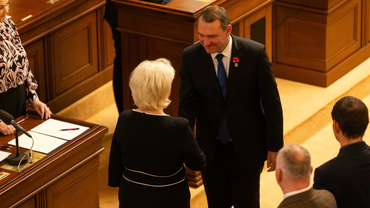 Politici se sešli na ustavující schůzi Poslanecké sněmovny. (3.11.2025)