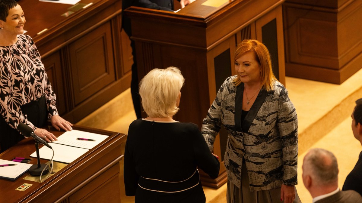 Politici se sešli na ustavující schůzi Poslanecké sněmovny. (3.11.2025)