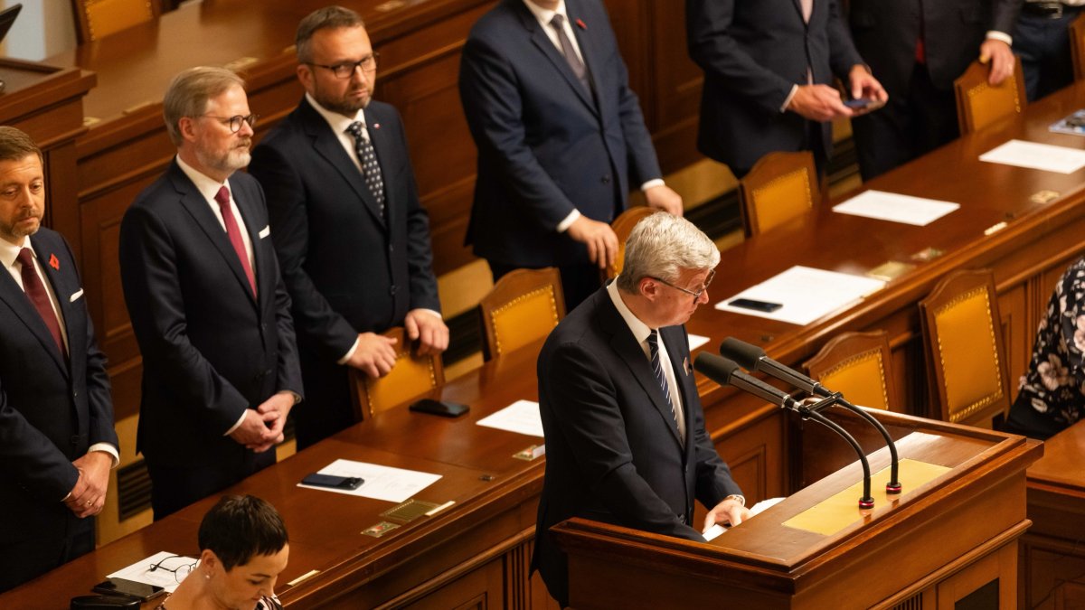 Politici se sešli na ustavující schůzi Poslanecké sněmovny. (3.11.2025)