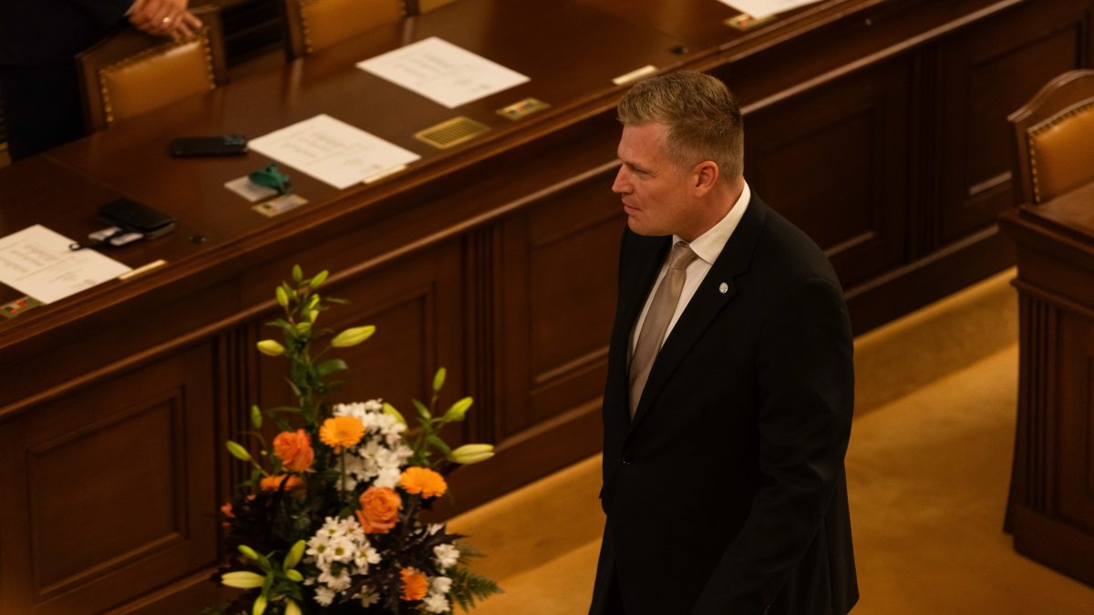 Politici se sešli na ustavující schůzi Poslanecké sněmovny. (3.11.2025)