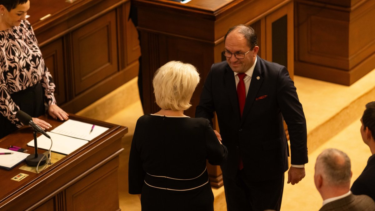 Politici se sešli na ustavující schůzi Poslanecké sněmovny. (3.11.2025)