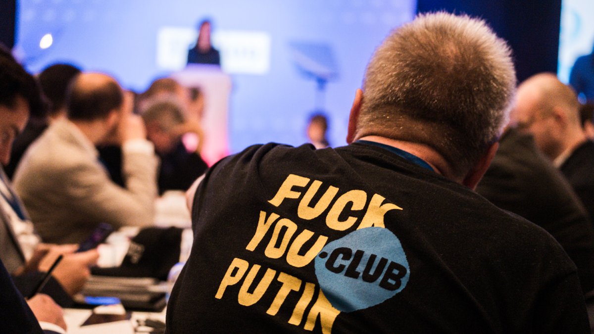 TOP 09 si volí nového předsedu strany. (8.11.2025)