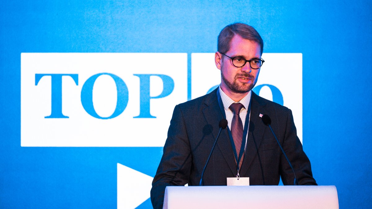 TOP 09 si volí nového předsedu strany. (8.11.2025)