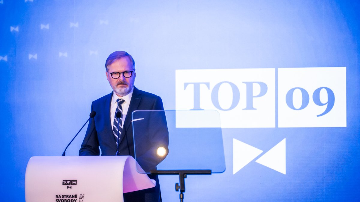 TOP 09 si volí nového předsedu strany. (8.11.2025)