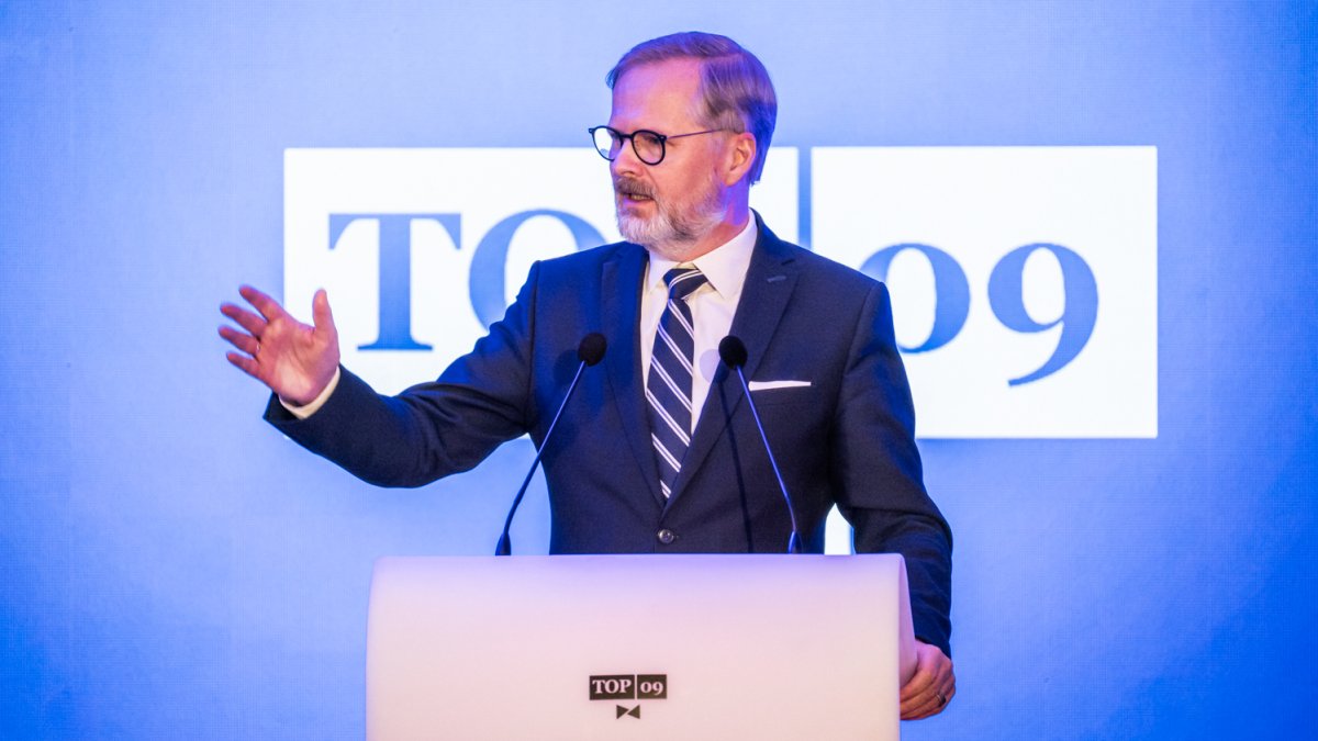 TOP 09 si volí nového předsedu strany. (8.11.2025)