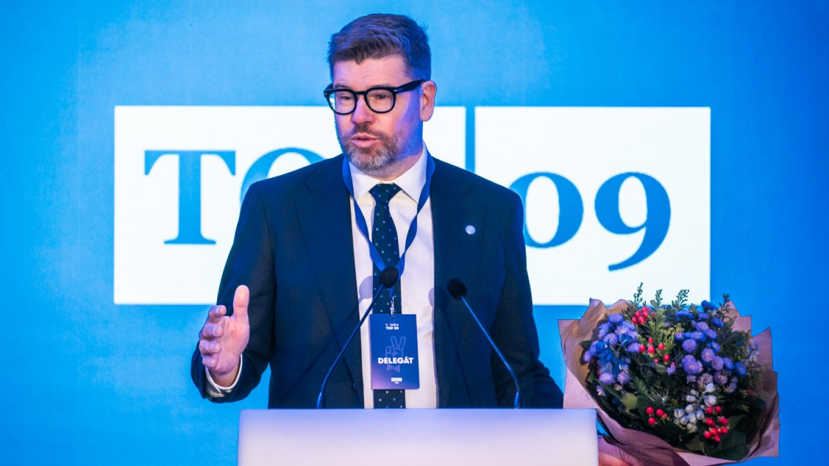 TOP 09 si volí nového předsedu strany. (8.11.2025)