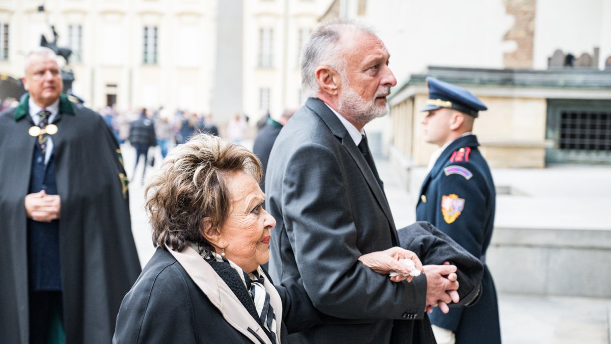 Česko se loučí s kardinálem Dominikem Dukou