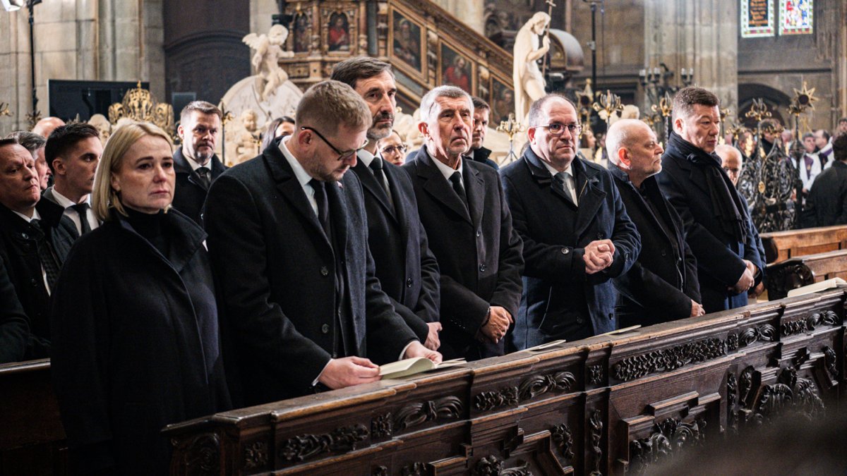 Česko se loučí s kardinálem Dominikem Dukou