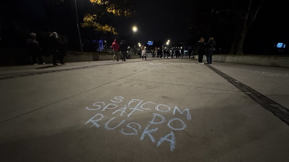 Křídové protesty v Bratislavě před oslavami 17. listopadu