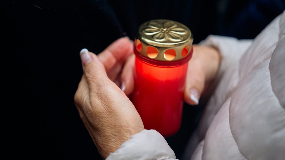 Češi si připomínají události spojené se 17. listopadem. (17.11.2025)