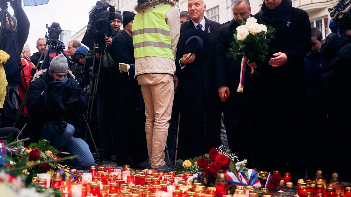 Češi si připomínají události spojené se 17. listopadem. (17.11.2025)