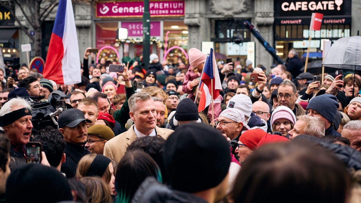 Češi si připomínají události spojené se 17. listopadem. (17.11.2025)