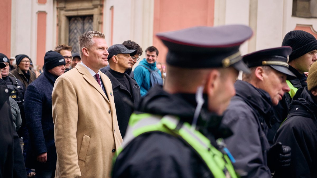 Češi si připomínají události spojené se 17. listopadem. (17.11.2025)