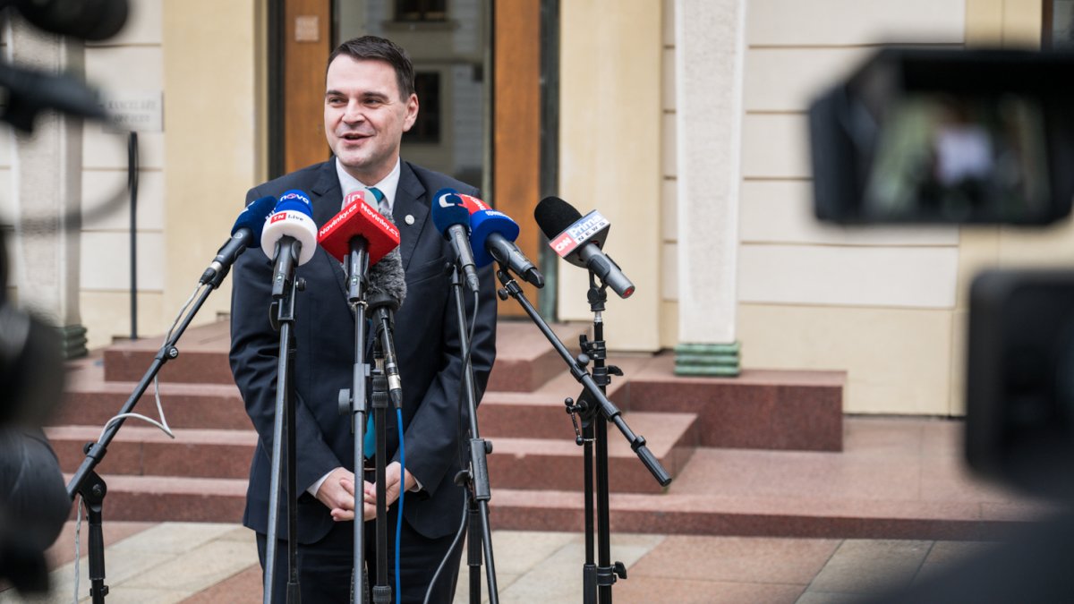 Petr Macinka dorazil na jednání s prezidentem na Pražský hrad. (20.11.2025)