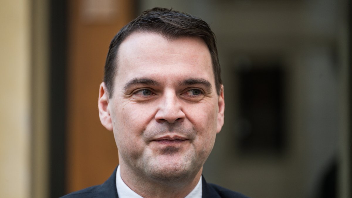 Petr Macinka dorazil na jednání s prezidentem na Pražský hrad. (20.11.2025)