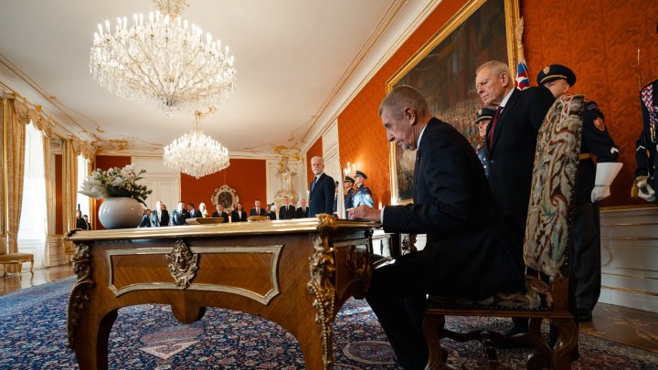Prezident Petr Pavel jmenoval Andreje Babiše předsedou vlády (foto: Tomáš Fongus)