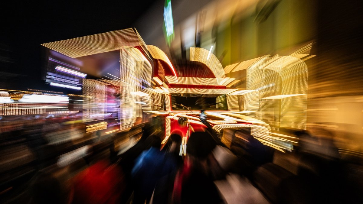 Coca-Cola vánoční kamion zahájil svoji trasu u Westfieldu Černý Most (10.12.2025)